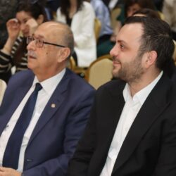 تحت رعاية سمو الأمير عمر بن الفيصل حفظه الله اقامت جمعية الايدي الواعدة حفل ختام فعاليات نشاط مشاريع الذكاء الاصطناعي بالتعاون مع كلية دي لا سال الفرير