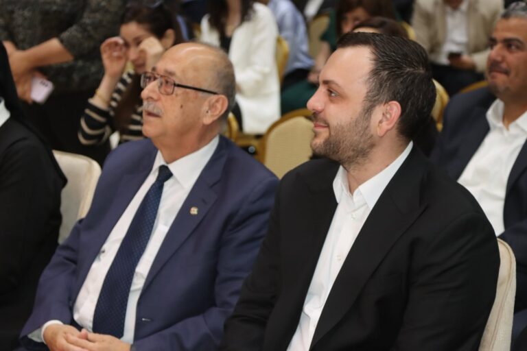 Read more about the article تحت رعاية سمو الأمير عمر بن الفيصل حفظه الله اقامت جمعية الايدي الواعدة حفل ختام فعاليات نشاط مشاريع الذكاء الاصطناعي بالتعاون مع كلية دي لا سال الفرير
