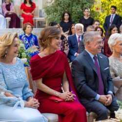 بمناسبة زفاف سمو الأميرة سارة والسيد علي الصواف